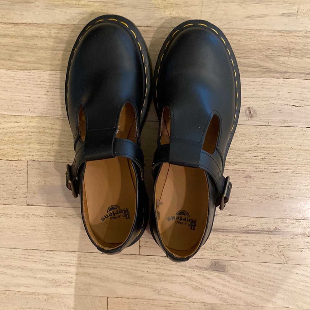 DocMarten’s Mary Jane’s, size 7